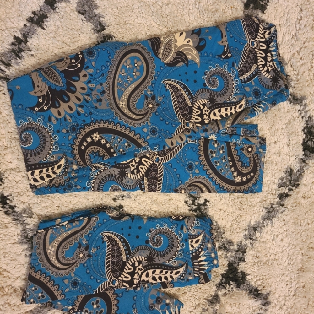 LLR OS and SM Leggings